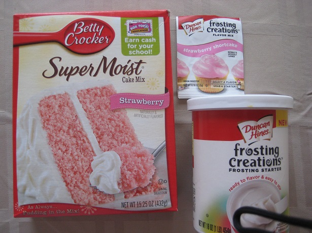 Betty Crocker Strawberry Cake w/Duncan Hines Strawberry Shortcake Frosting