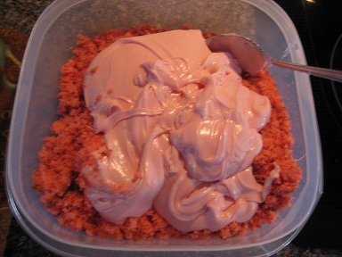 Strawberry Cake Frosting